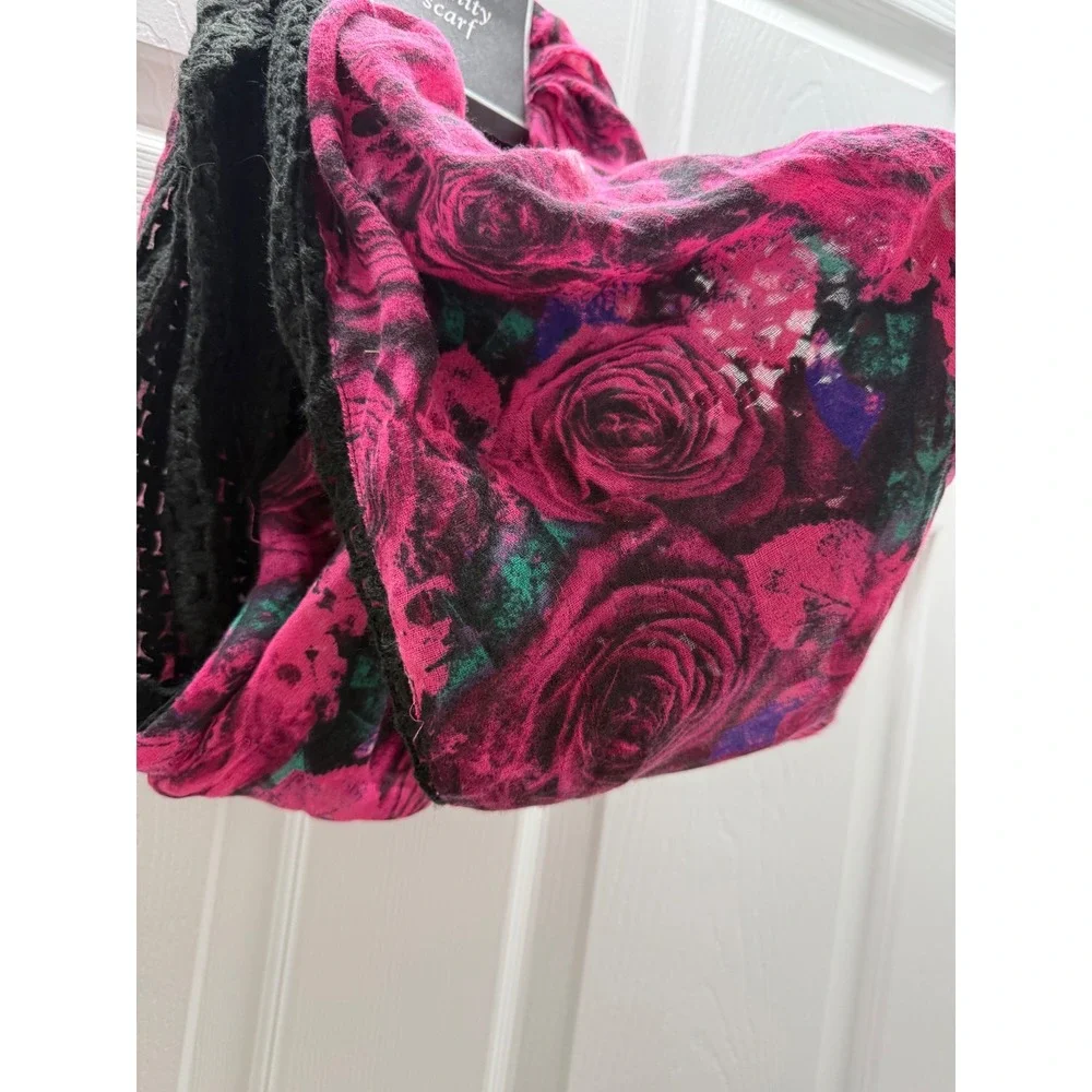 Apt. 9 Womens Pink Floral Rose Infinity Scarf Black Crochet Lace Trim New